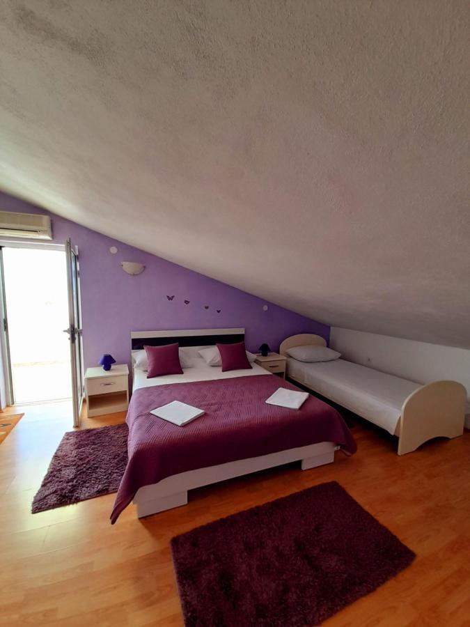 Apartments And Rooms Jasna Hvar Town Exterior photo