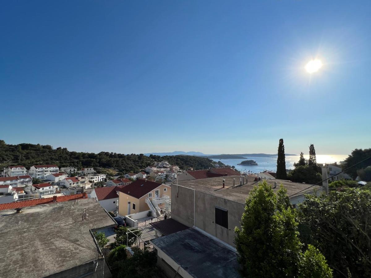 Apartments And Rooms Jasna Hvar Town Exterior photo