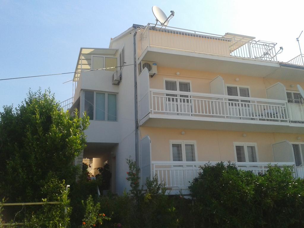 Apartments And Rooms Jasna Hvar Town Exterior photo