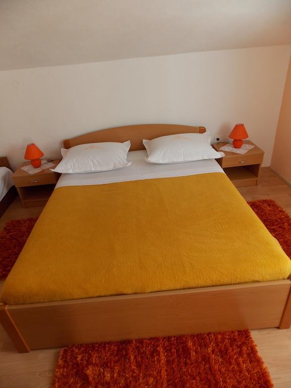 Apartments And Rooms Jasna Hvar Town Exterior photo