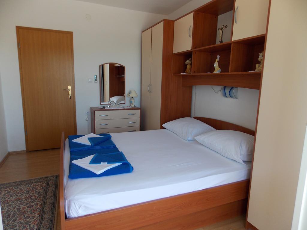 Apartments And Rooms Jasna Hvar Town Exterior photo