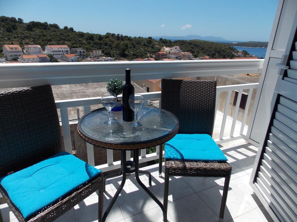 Apartments And Rooms Jasna Hvar Town Exterior photo