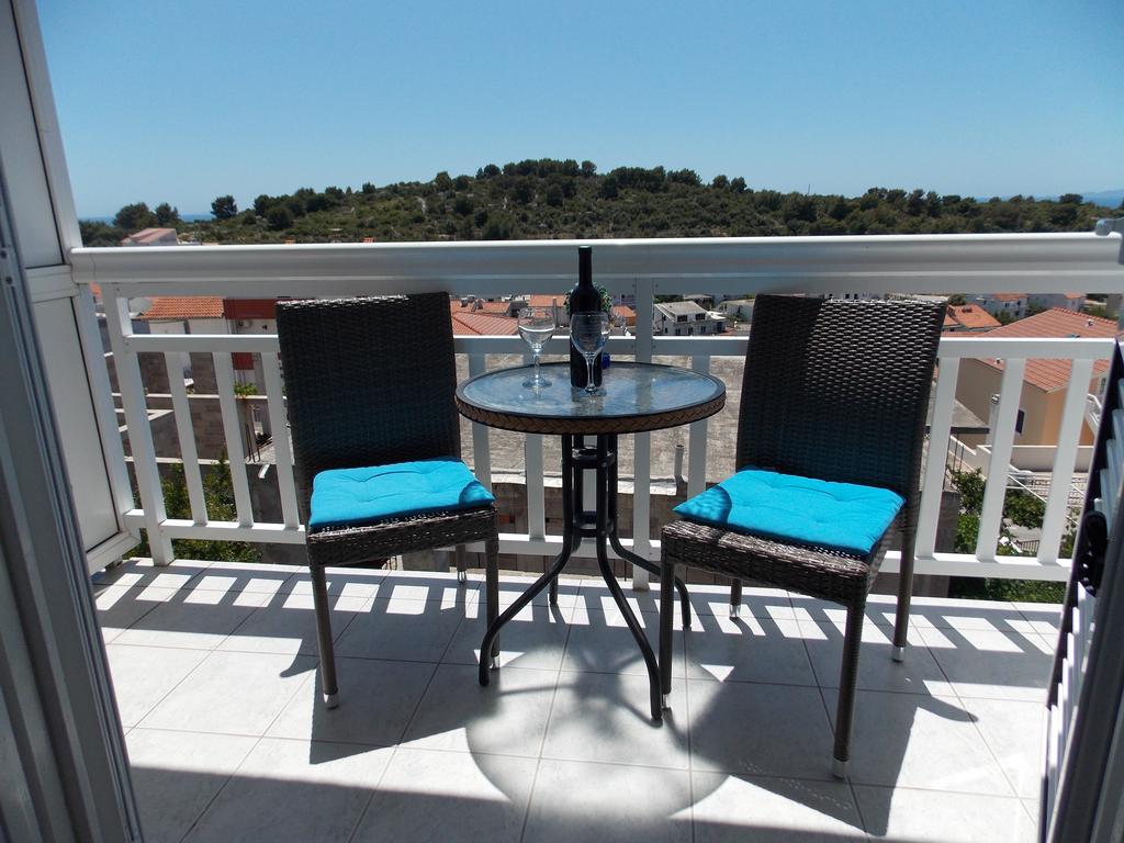 Apartments And Rooms Jasna Hvar Town Exterior photo